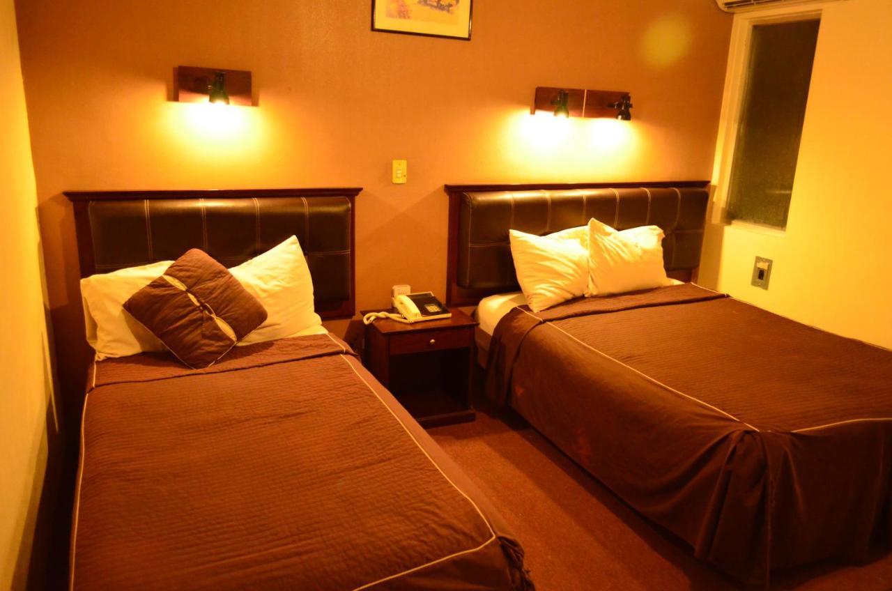 Hotel Flamingo Kristal Irapuato Exterior photo