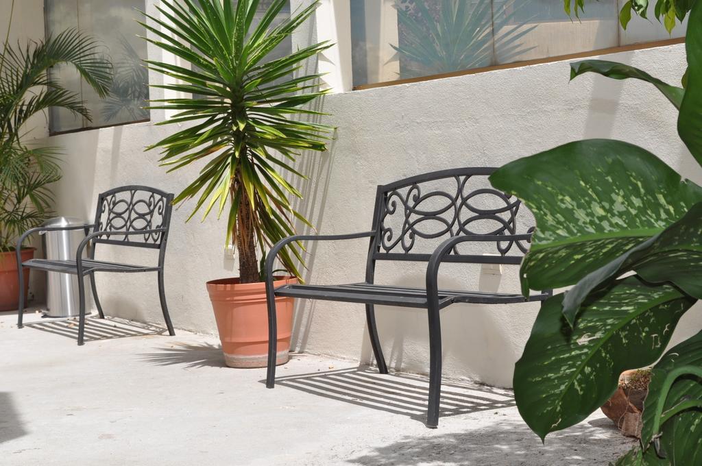 Hotel Flamingo Kristal Irapuato Exterior photo